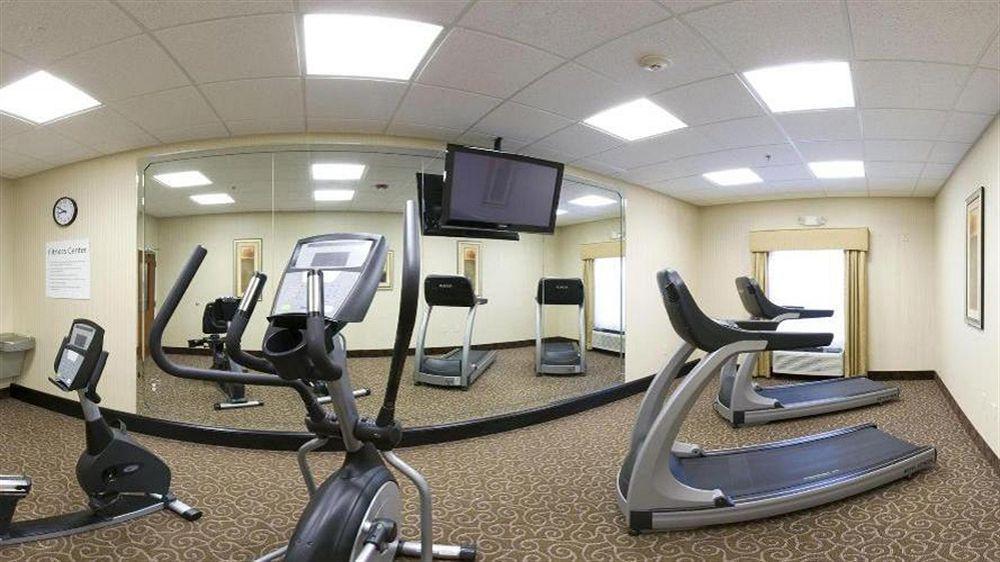Holiday Inn Express Mccomb By Ihg Eksteriør billede