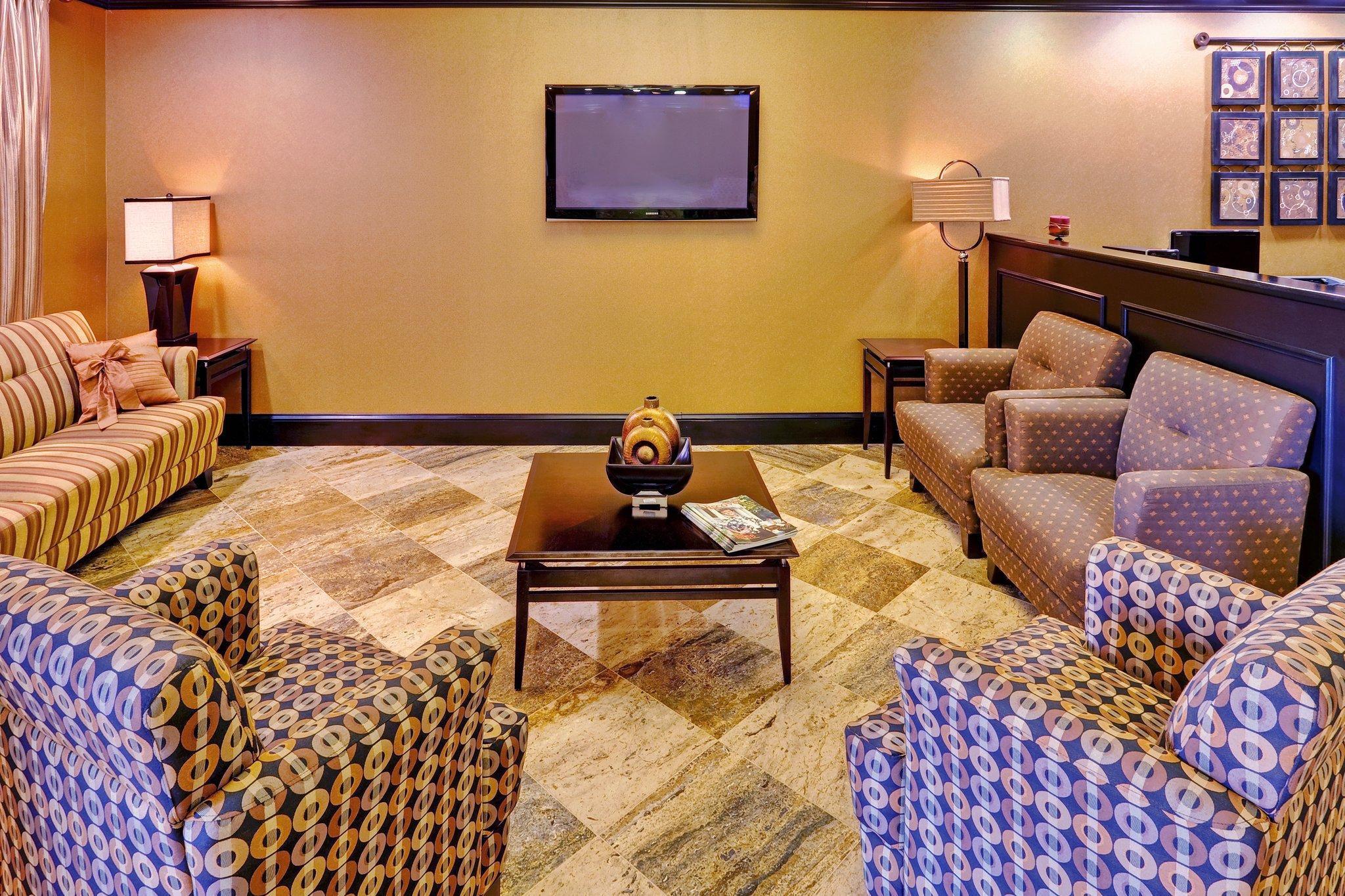 Holiday Inn Express Mccomb By Ihg Eksteriør billede
