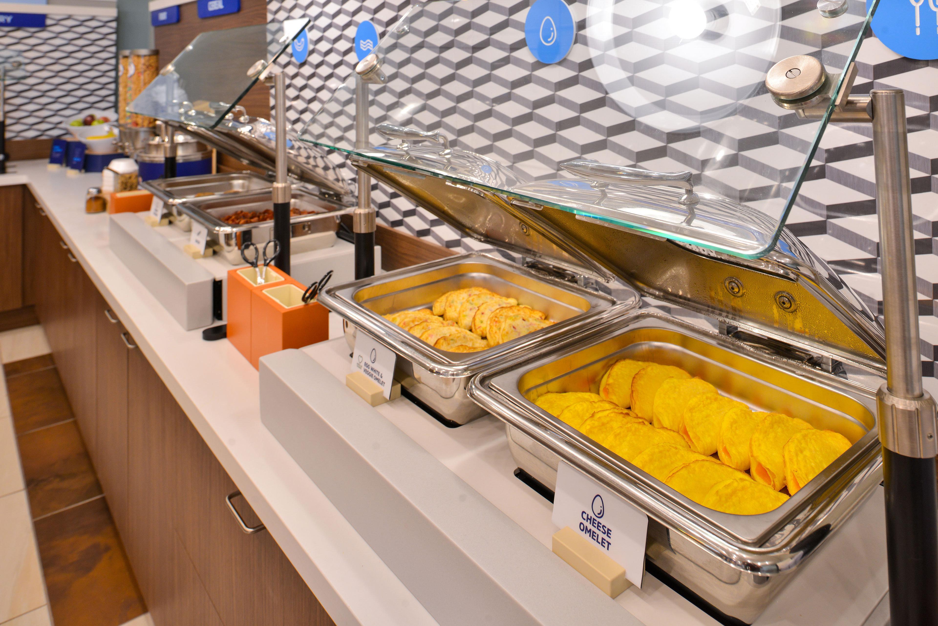 Holiday Inn Express Mccomb By Ihg Eksteriør billede