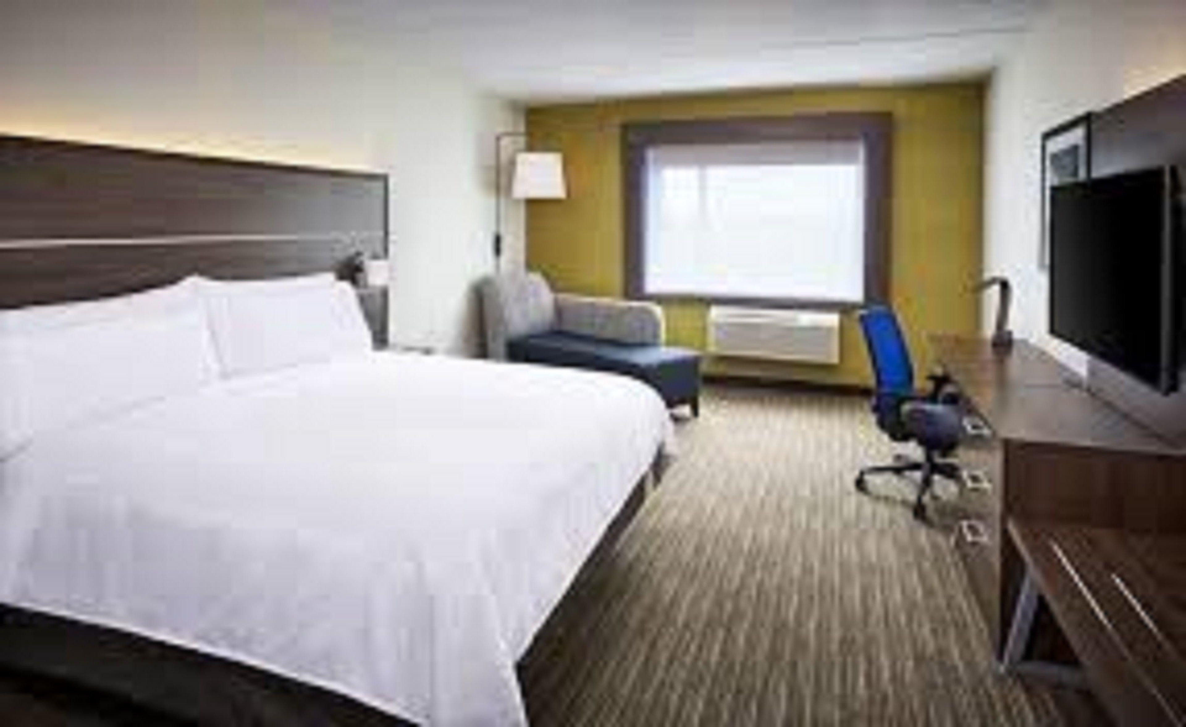 Holiday Inn Express Mccomb By Ihg Eksteriør billede